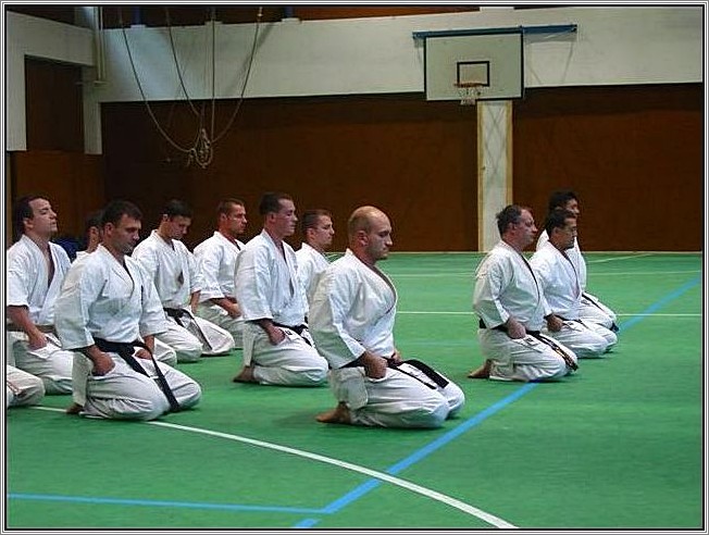 <b>Czech R. Karate Summer Camp 2004<br />Praha, Czech R.</b><br />languages: Polish, Japanese, English