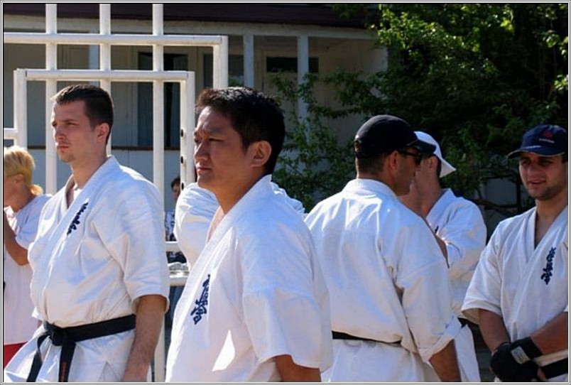 <b>Russian Karate Summer Camp 2005<br />Anapa, Russia</b><br />languages: Russian, Japanese