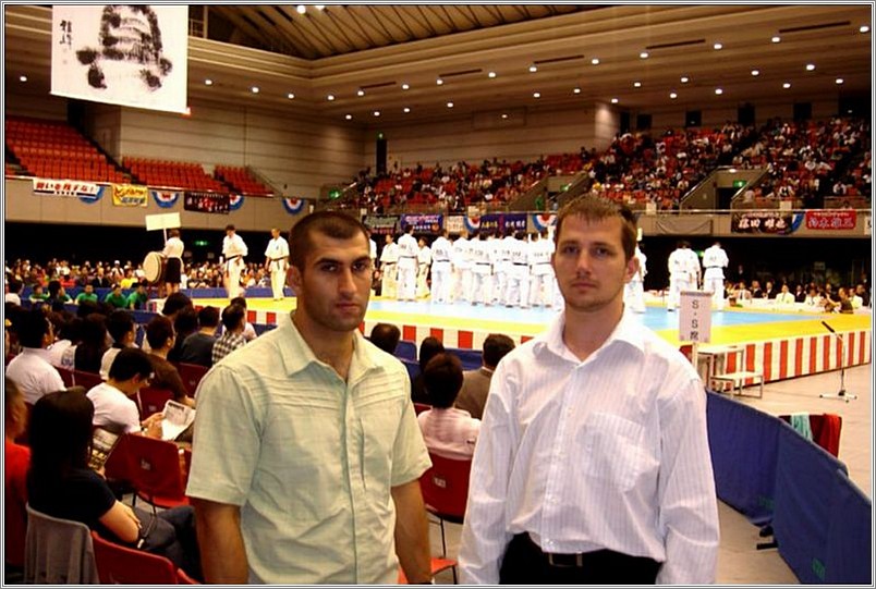 <b>All Japan Weight Category<br />Karate Championships 2007<br />Osaka, Japan</b><br />languages: Japanese, Russian, English