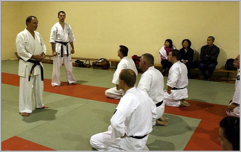 <b>Brazilian karate training<br />Cracow YMCA, Poland</b><br />languages: Polish, English, Japanese